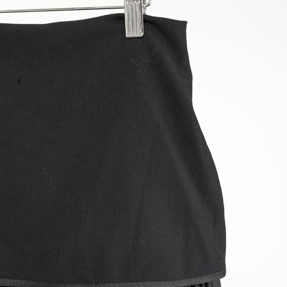 Annette Gortz AW/10 Jil Black Textured-Silk Bubble-Hem Skirt - Picture 5 of 11